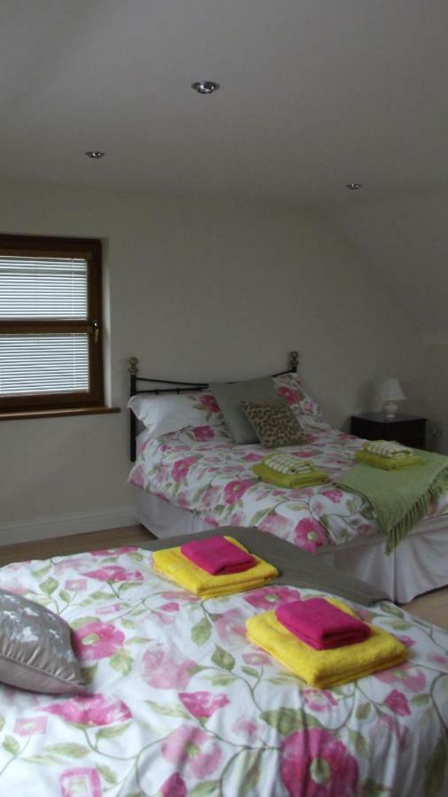 Leitrim Hill Bed And Breakfast Kilkeel Dış mekan fotoğraf