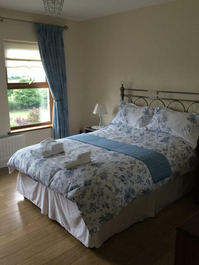 Leitrim Hill Bed And Breakfast Kilkeel Dış mekan fotoğraf